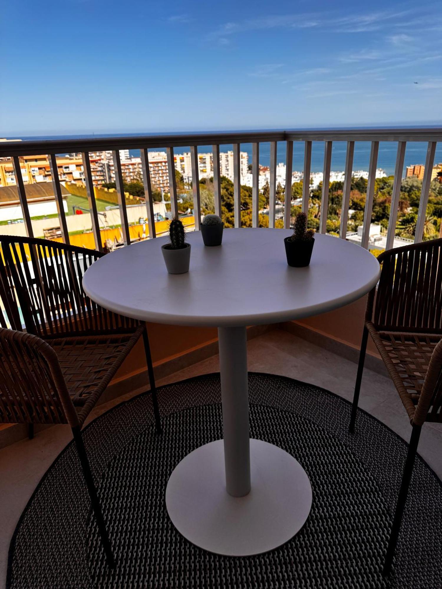 Ole Tu - Vacaciones Apartment Benalmadena Luaran gambar